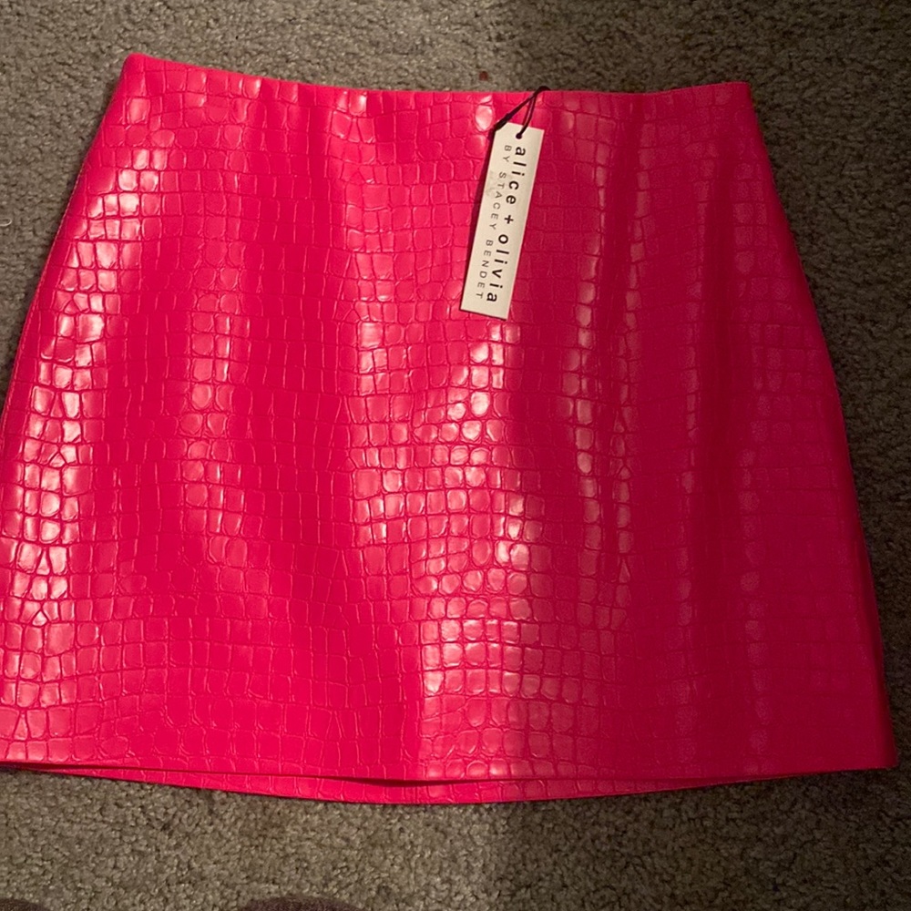 Hot pink textured leather Alice and Olivia skirt